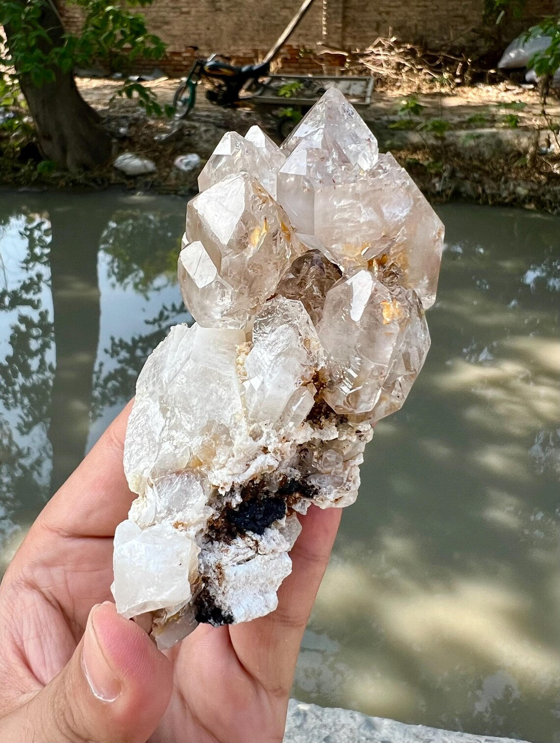 Sceptre window Quartz cluster on Matrix from Afghanistan - 368 gram