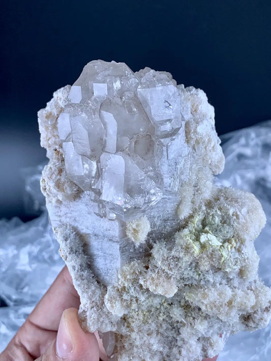 Window Quartz from Afghanistan - 420 gram