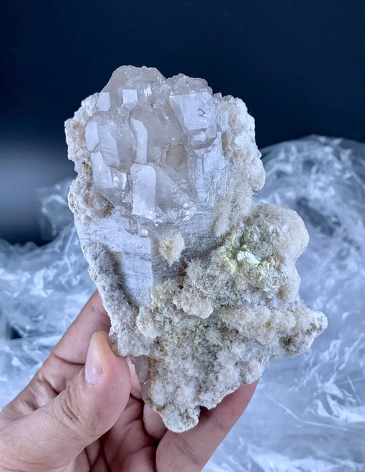 Window Quartz from Afghanistan - 420 gram