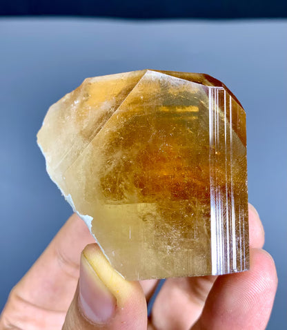 Gemmy Golden Topaz Crystal from Pakistan - 79 Gram