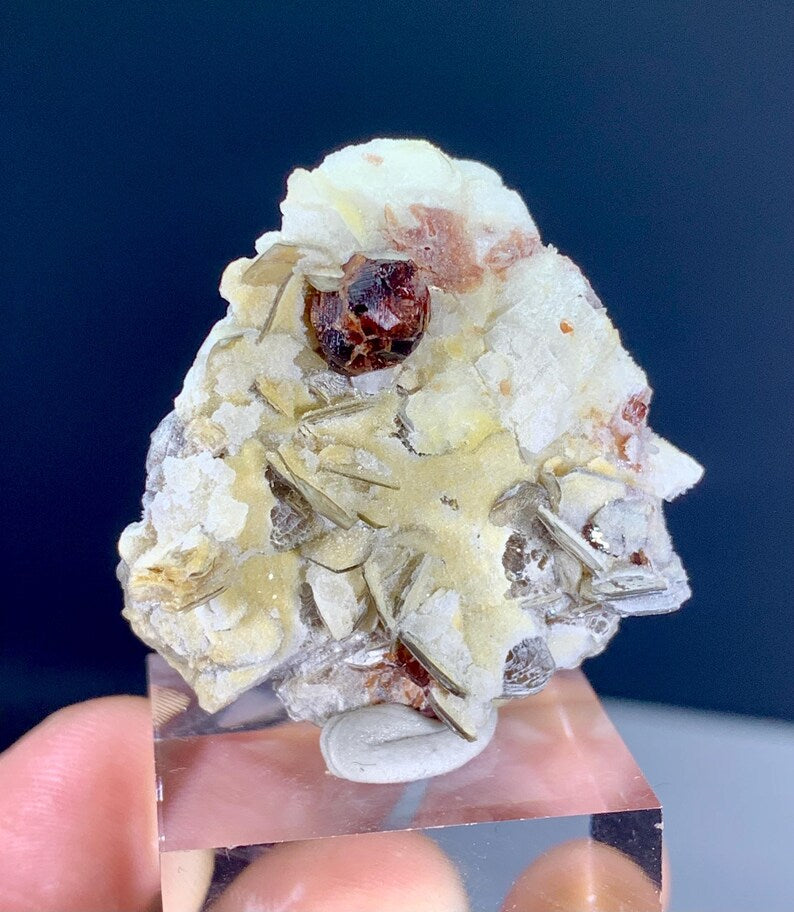 Red Garnet on Star Mica from Pakistan - 16 Gram