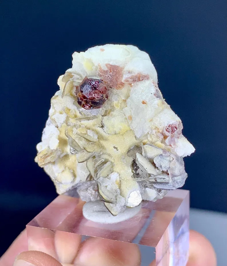 Red Garnet on Star Mica from Pakistan - 16 Gram