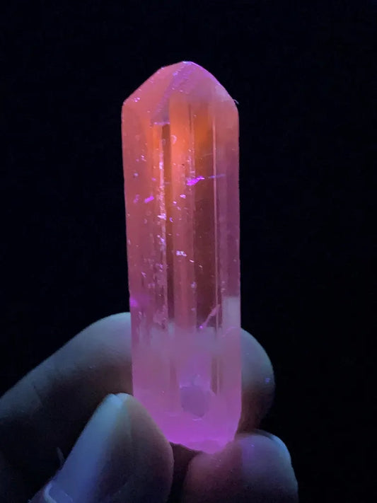 Transparent Pink FLuorescent Kunzite Crystal from Afghanistan - 11 Gram