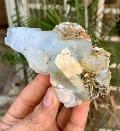 Stepwise Blue Aquamarine Crystal with Mica from Pakistan - 146 Gram