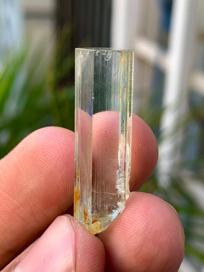 Facated Transparent Blue Aquamarine Crystal from Skardu Pakistan 23.50 Carats