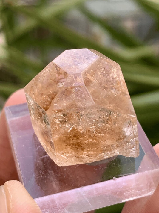 Dimaond Cut Golden Topaz Crystal from Pakistan - 63.0 Carats