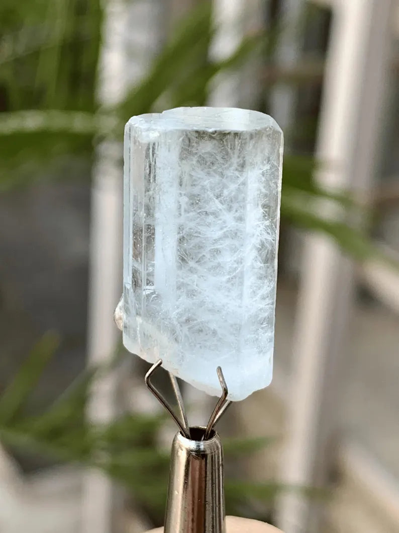 Transparent Sky Blue Aqumarine Crystal from Pakistan - 27.00 Carats
