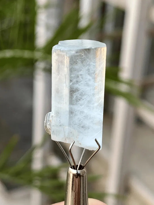 Transparent Sky Blue Aqumarine Crystal from Pakistan - 27.00 Carats
