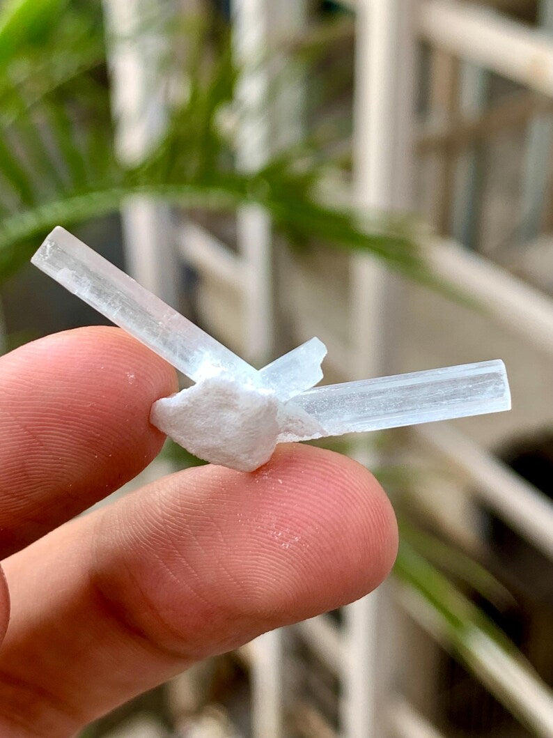 Unique Shape Aquamarine In Cro\ss from Pakistan - 8.00 Carats