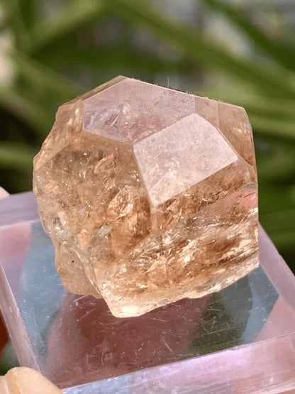 Dimaond Cut Golden Topaz Crystal from Pakistan - 63.0 Carats