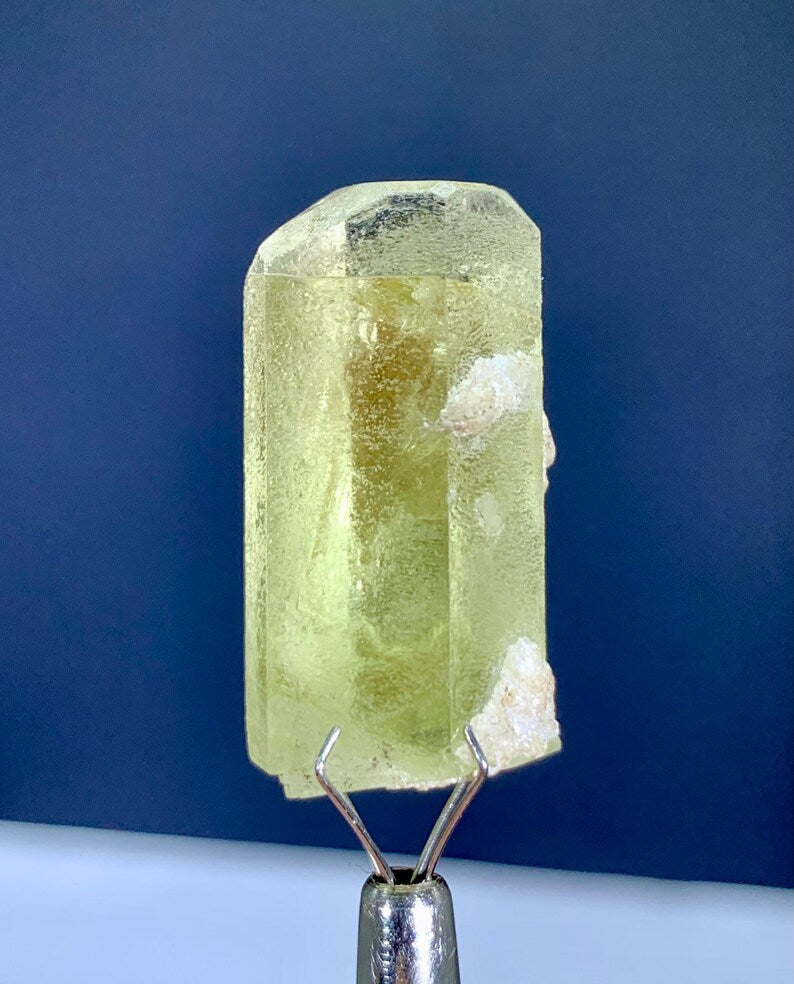Natural Transparent yellow Helidoor Crystal from Pakistan - 07 Gram