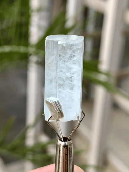Transparent Sky Blue Aqumarine Crystal from Pakistan - 27.00 Carats