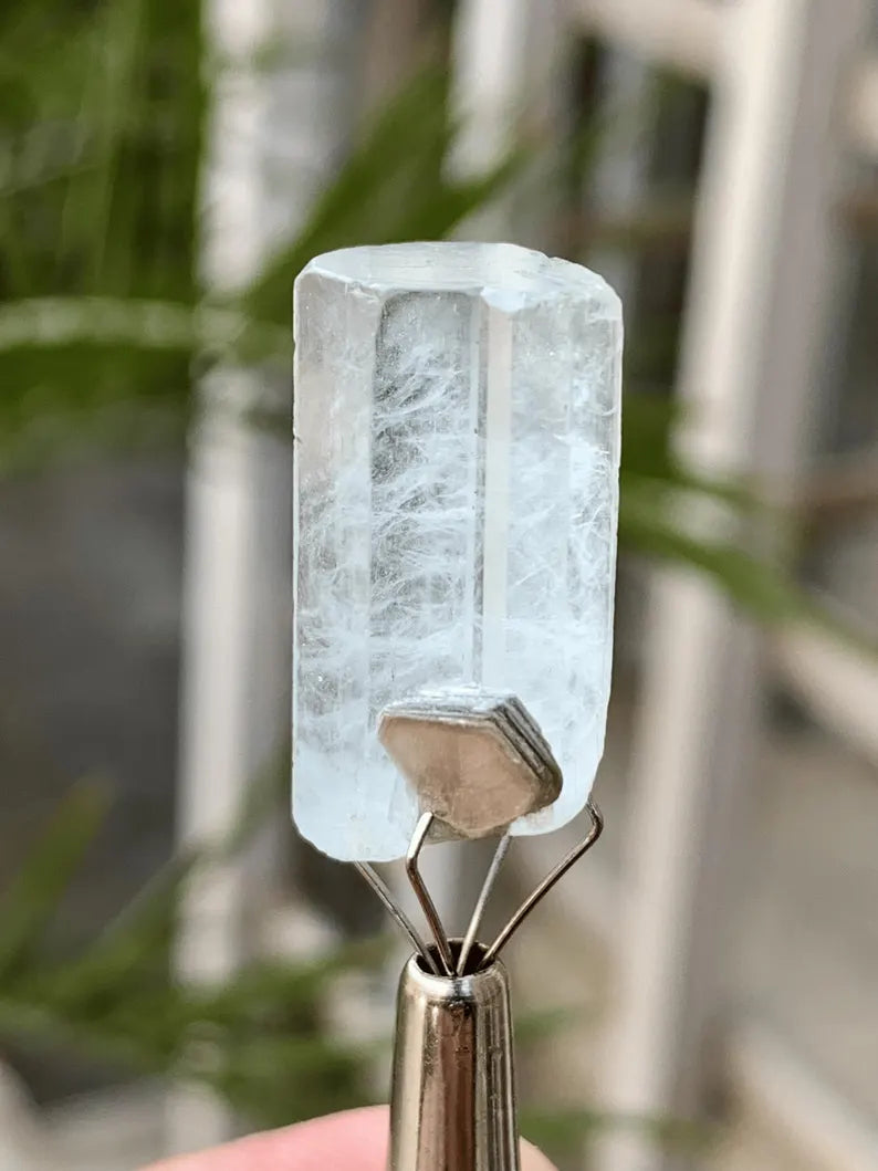 Transparent Sky Blue Aqumarine Crystal from Pakistan - 27.00 Carats
