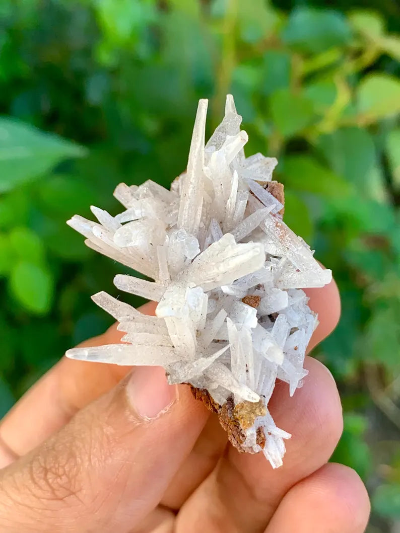 Natural Crystallized white Aragonite Crystals Spikes on Matrix, Rare find from Pakistan 15 Gram