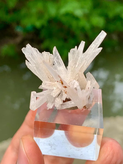 Natural Crystallized White Araginite Spikes from Pakistan - 8 Gram