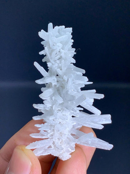 Rare White Aragonite Crystals SPikes from Pakistan - 13 Gram