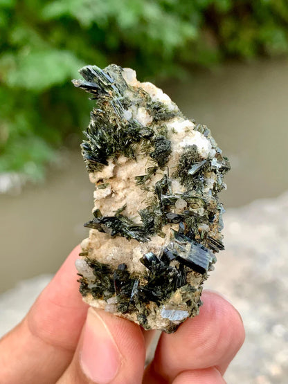 Natural Green Epidot Crystals Cluster on Matrix from Pakistan - 27 Gram