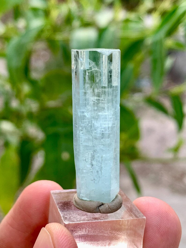 Natural Gemmy Blue Aquamarine Crystal
