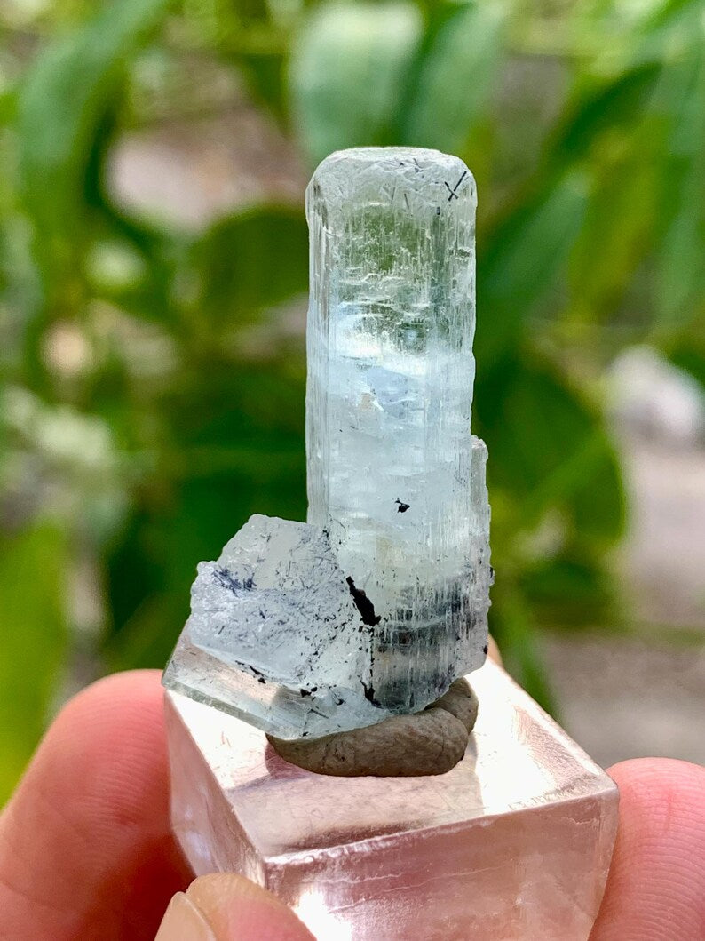 Diamond Cut Blue Aquamarine Crystal with Red Garnet from Pakistan - 27.50 Carats
