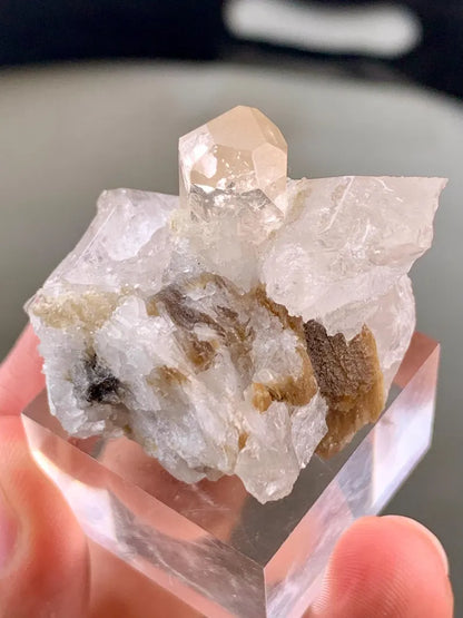 Diamond Cut Transparent Imperial Topaz  Crystal with Quartz and Mica combined from Pakistan - 30 Gram