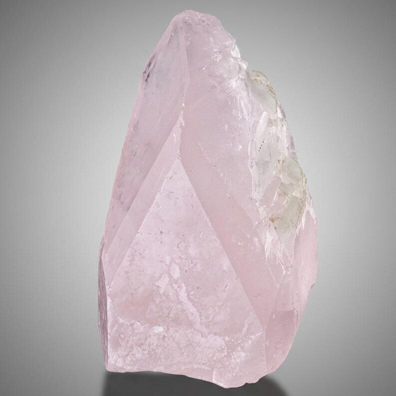 Natural terminated Afghan Pink Morganite Crystal from Afghanistan - 96 Gram