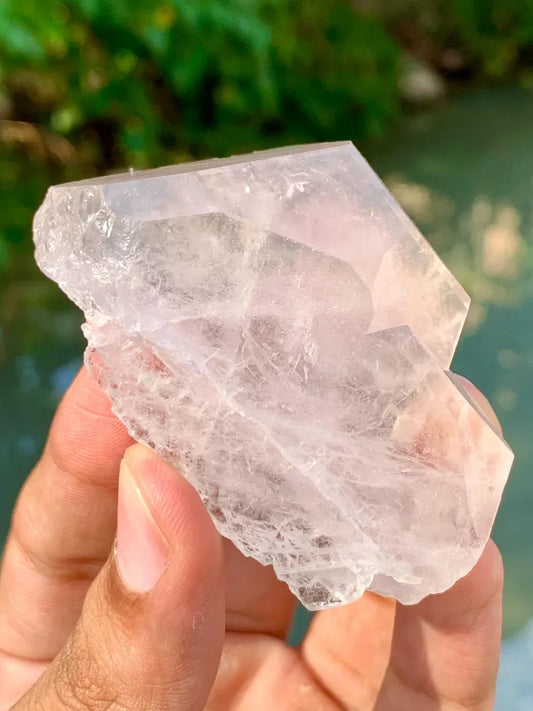 Natural terminated Pink Morganite Crystal from Afghanistan - 80 Gram