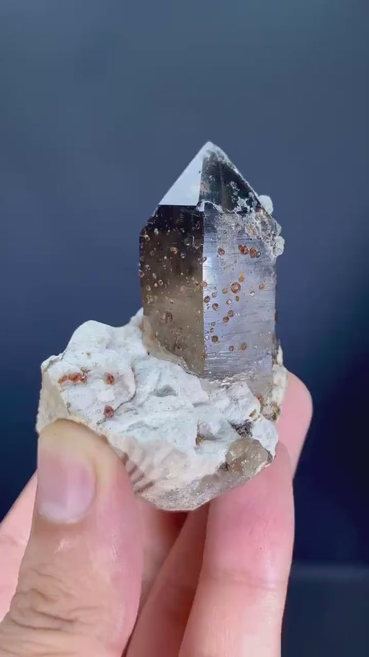 Garnet on Quartz from Pakistan - 109 gram