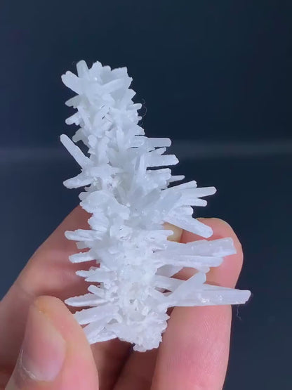 Rare White Aragonite Crystals SPikes from Pakistan - 13 Gram