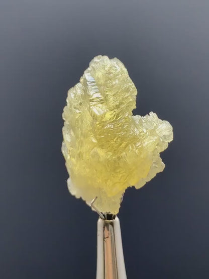 Natural Etched Yellow Heliodor Crystal Mineral from Pakistan - 42.00 Carats
